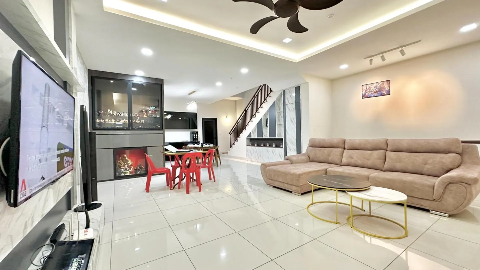 Дом отдыха Landed Austin Homestay 11 Pax Ktv Mahjong Bbq Glenmarie By Stayrene Джохор-Бару