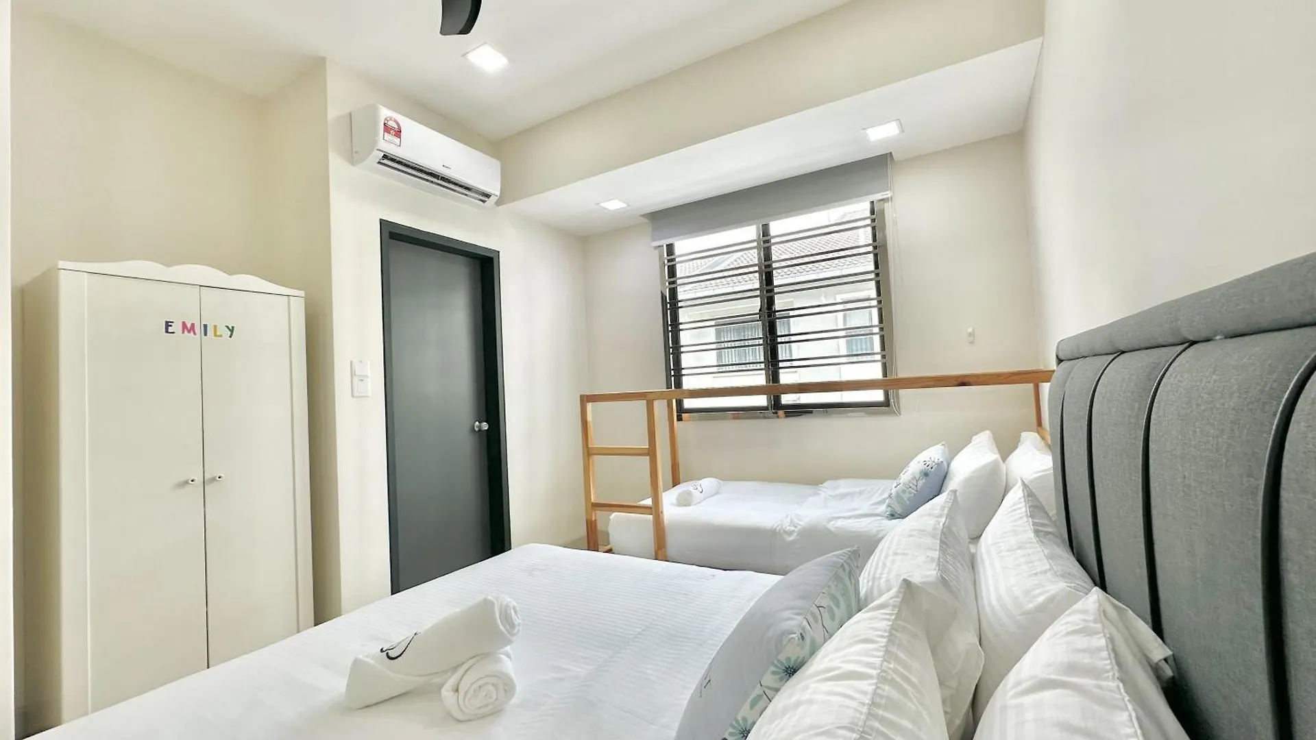 度假居 Landed Austin Homestay 11 Pax Ktv Mahjong Bbq Glenmarie By Stayrene 新山