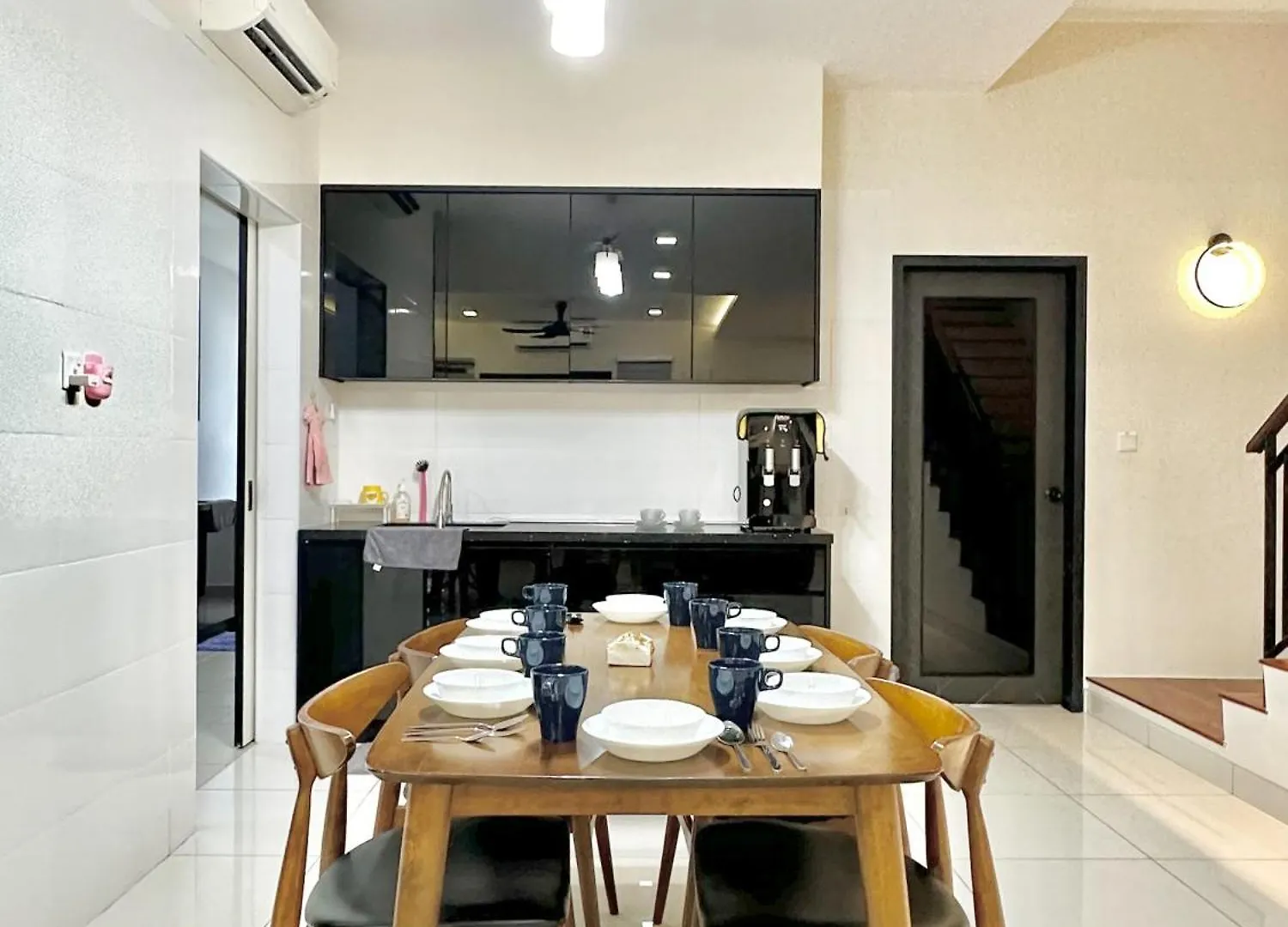 Landed Austin Homestay 11 Pax Ktv Mahjong Bbq Glenmarie By Stayrene Джохор-Бару 0*,